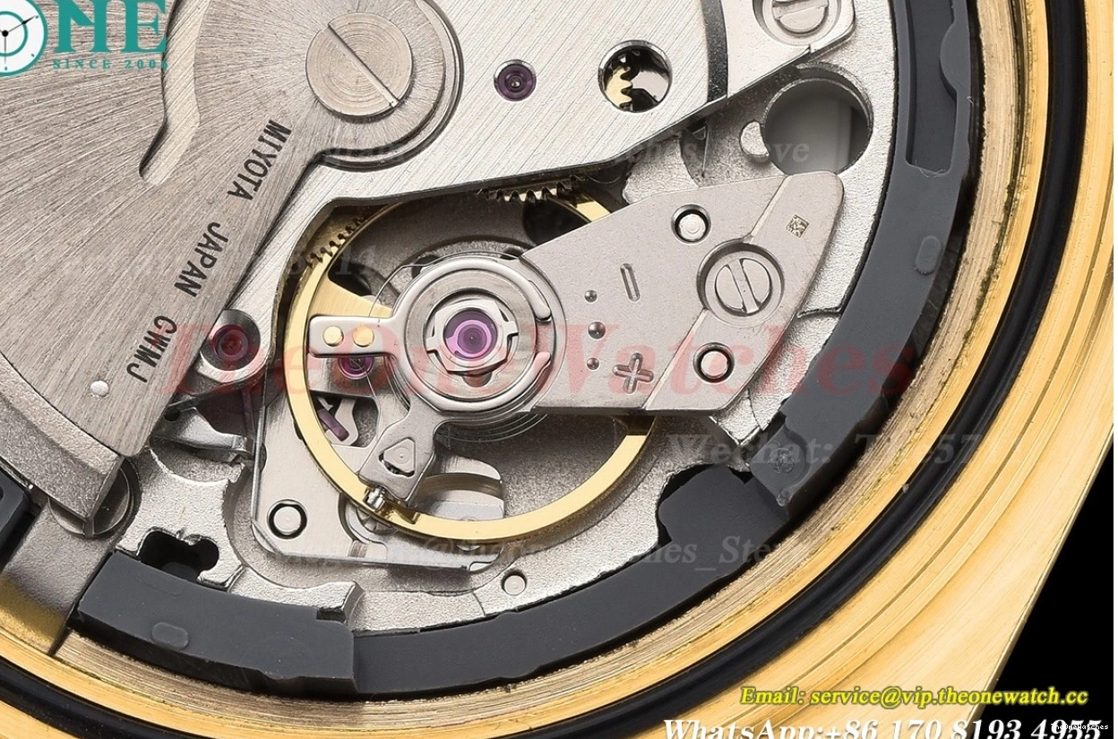 MY8215 40MM Daydate GDF Stk YG Gold YG 0118